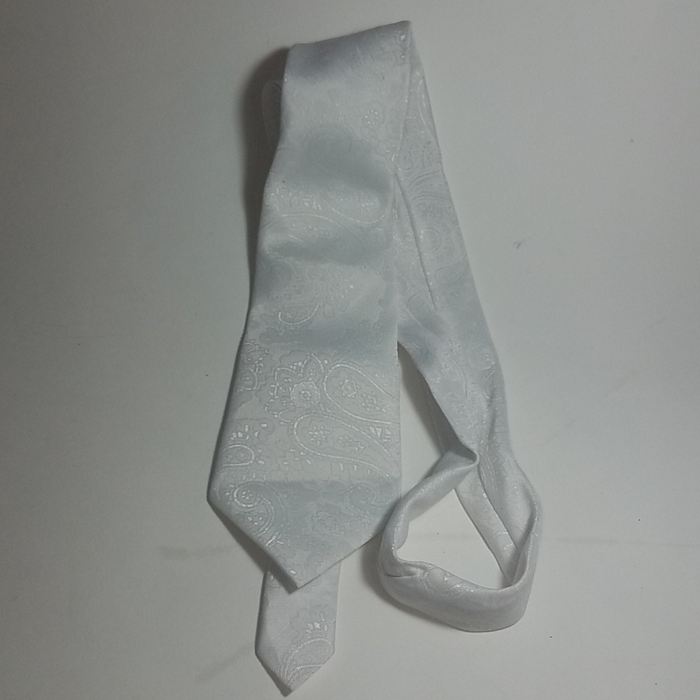 George Martin white paisley pattern tie
